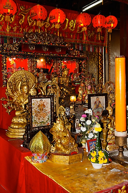 Wat Phanan Choeng-005